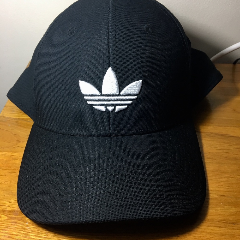 BLACK ADIDAS HAT